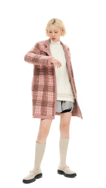 Vintage - style cardigan for a retro look -Jacquard Checkers Tailored Cardigan