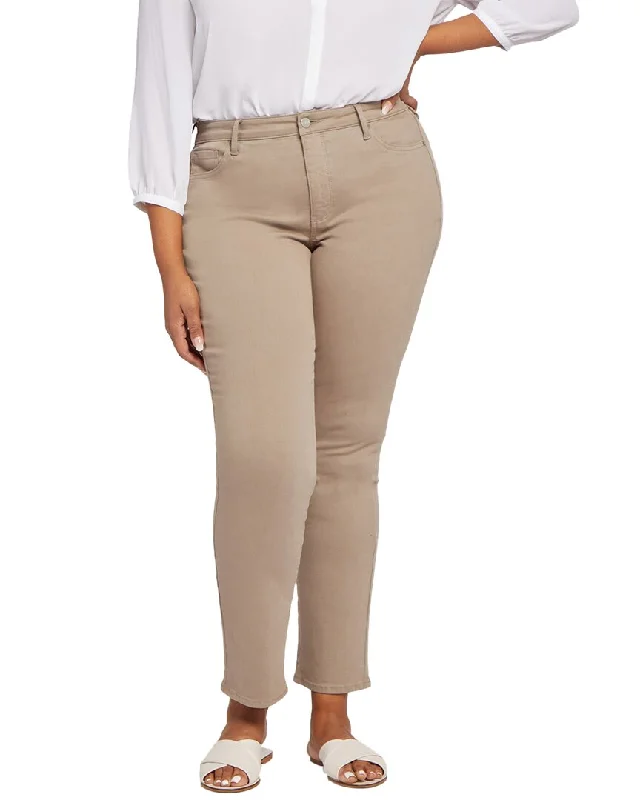 Tight trousers for men with tapered legs and sharp, tailored finish -NYDJ Plus Sheri Slim Jean