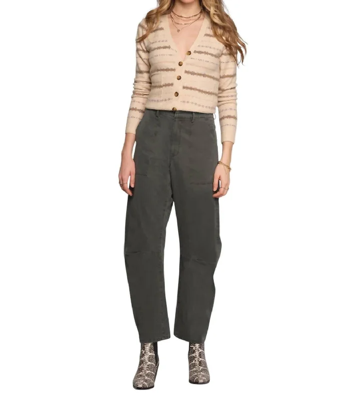 High-waisted tight trousers for women with elastic waistband for added comfort -Lupita Pants In Jet