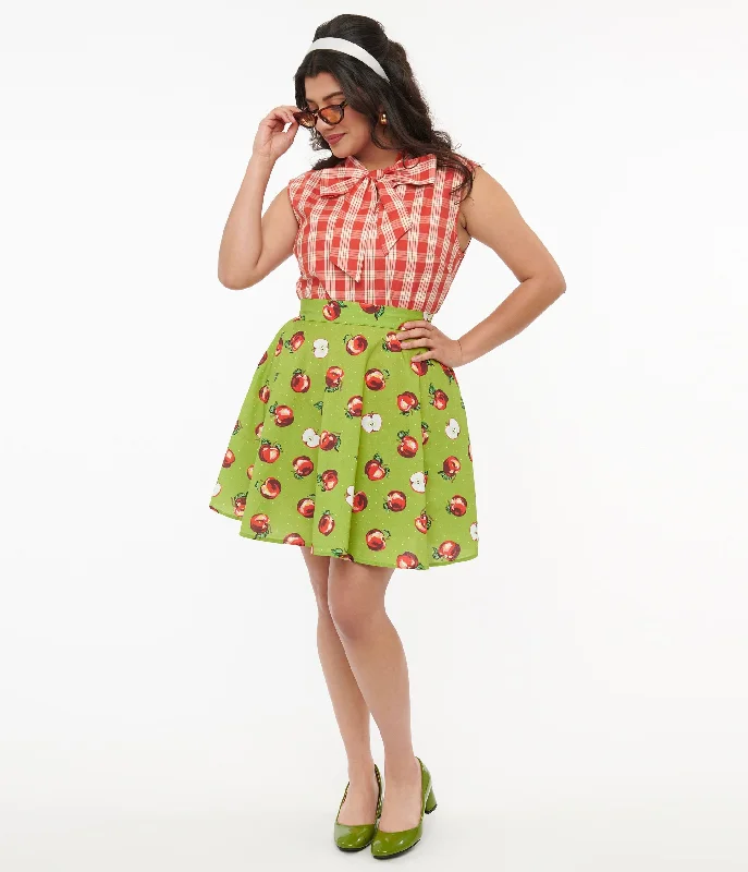 Classic black skirts for versatile outfit pairing -Retrolicious 1950s Green & Red Apple Print Skater Skirt