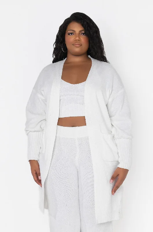 Cropped - cardigan for a trendy outfit -PLUS CHILLIN AF COZY CARDIGAN IVORY