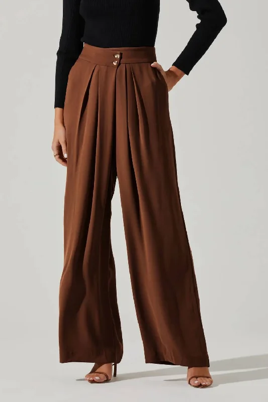 Stretch-fit tight trousers for women with all-over fit and body-hugging silhouette -Boyfriend Pants In Brown