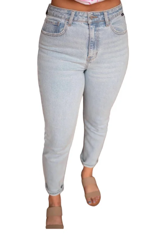 Versatile tight trousers for women with fold-over waist for adjustable comfort -Classic Mom Jeans In Washed Blue