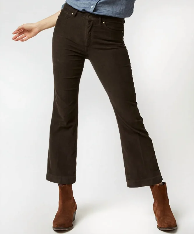 Light denim tight trousers for women with casual fit and comfortable material -Kendall Flare 5-Pocket In Brown