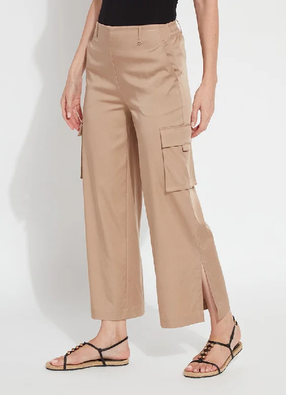 High-waisted tight trousers for women with slimming silhouette and smooth fit -Calypso Cargo Pant (27" Inseam)