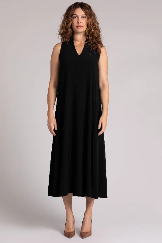 Geometric Dresses for Modern -Sleeveless Deep V Maxi Dress | Black