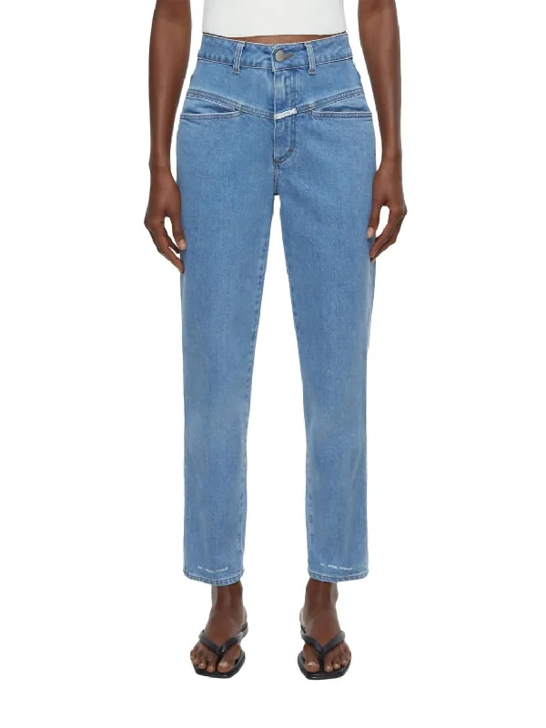 Tapered tight trousers for women with ankle-length fit and minimalist style -Pedal Pusher Jean In Mid Blue