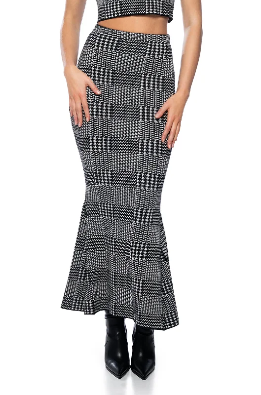 Patterned skirts for artistic standout appeal -PLAID ABOUT YOU KNIT MERMAID MAXI SKIRT