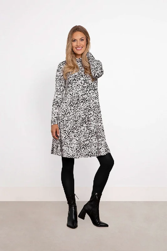 Christmas Dresses for Holiday -Turtle Neck Trapeze Dress | Animal Fog