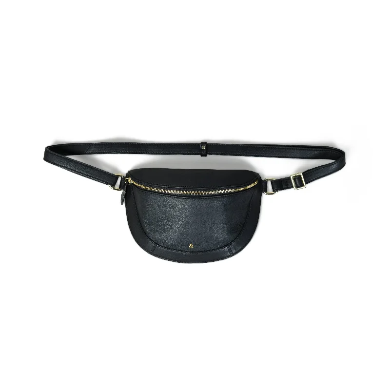 Handle bags with padded interiors for laptops -LIBERTY Crossbody Bag in Black Leather