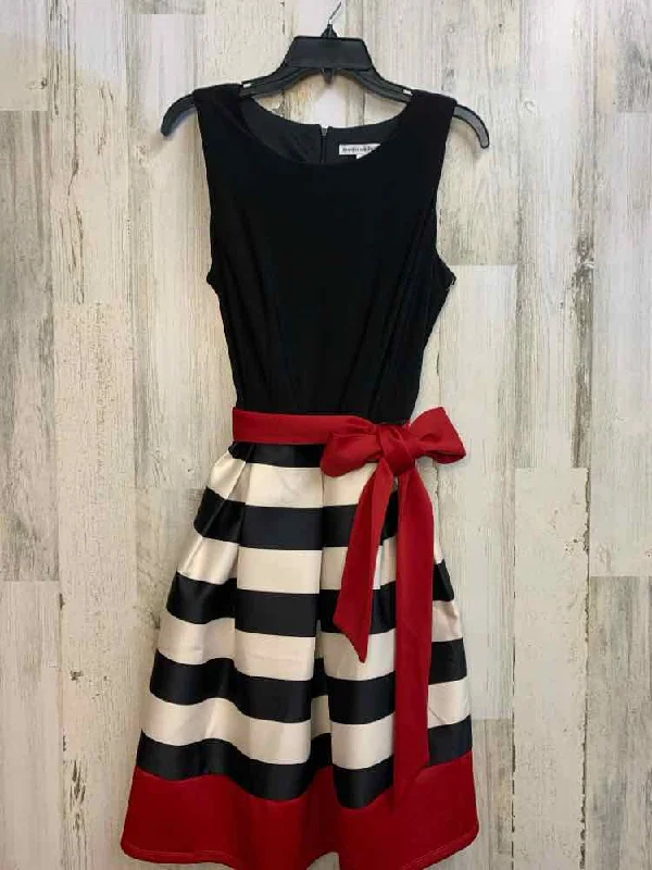 Abstract Dresses for Creative -NWT MADISON LEIGH Dresses and Skirts Size 12 BLK/WHT/RED Stripe SLEEVELESS Dress