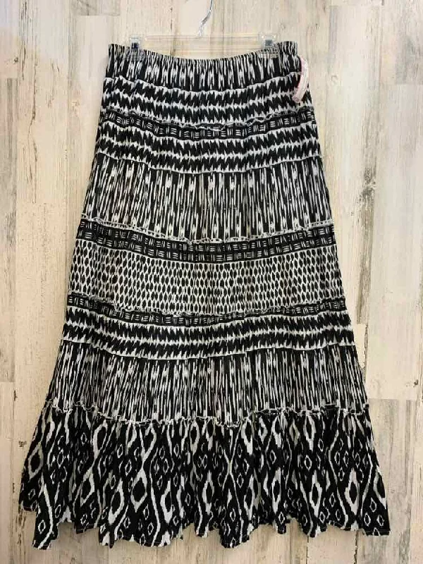 Printed Dresses with Patterns -PRE-OWNED STYLE & CO Dresses and Skirts Size M BLK LONG Skirt/LONG SKIRT